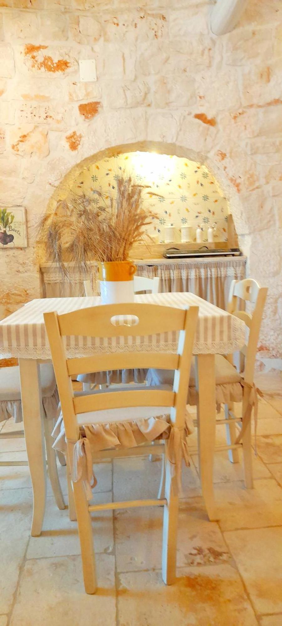 Trullo Roverella Locorotondo Bagian luar foto