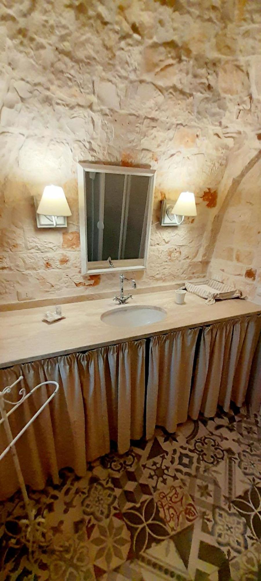 Trullo Roverella Locorotondo Bagian luar foto